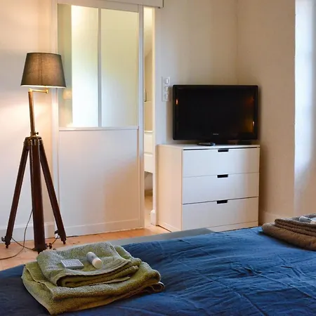 Du Presbytere D'envaux, Ravissante Maison De Charme * Port-dʼEnvaux