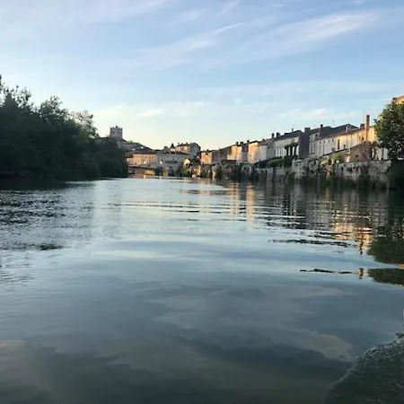 Du Presbytere D'envaux, Ravissante Maison De Charme