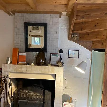 Du Presbytere D'envaux, Ravissante Maison De Charme Ferienhaus